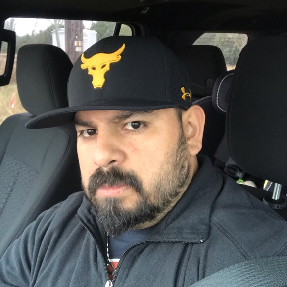 Meet your Posher, Jorge - Picture 1 of 1